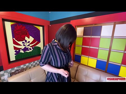 ❤️ Cutie Japanese pẹlu awọn omu nla ṣe baraenisere pẹlu awọn nkan isere ibalopọ ati pe o ni orgasm kan. O sọrọ ninu ifọrọwanilẹnuwo kan nipa iriri onibaje rẹ. Awọn ori omu nla ati obo ti o ni irun ti n kerora. Osaka onihoho ❤️❌  Ibalopo ️❤